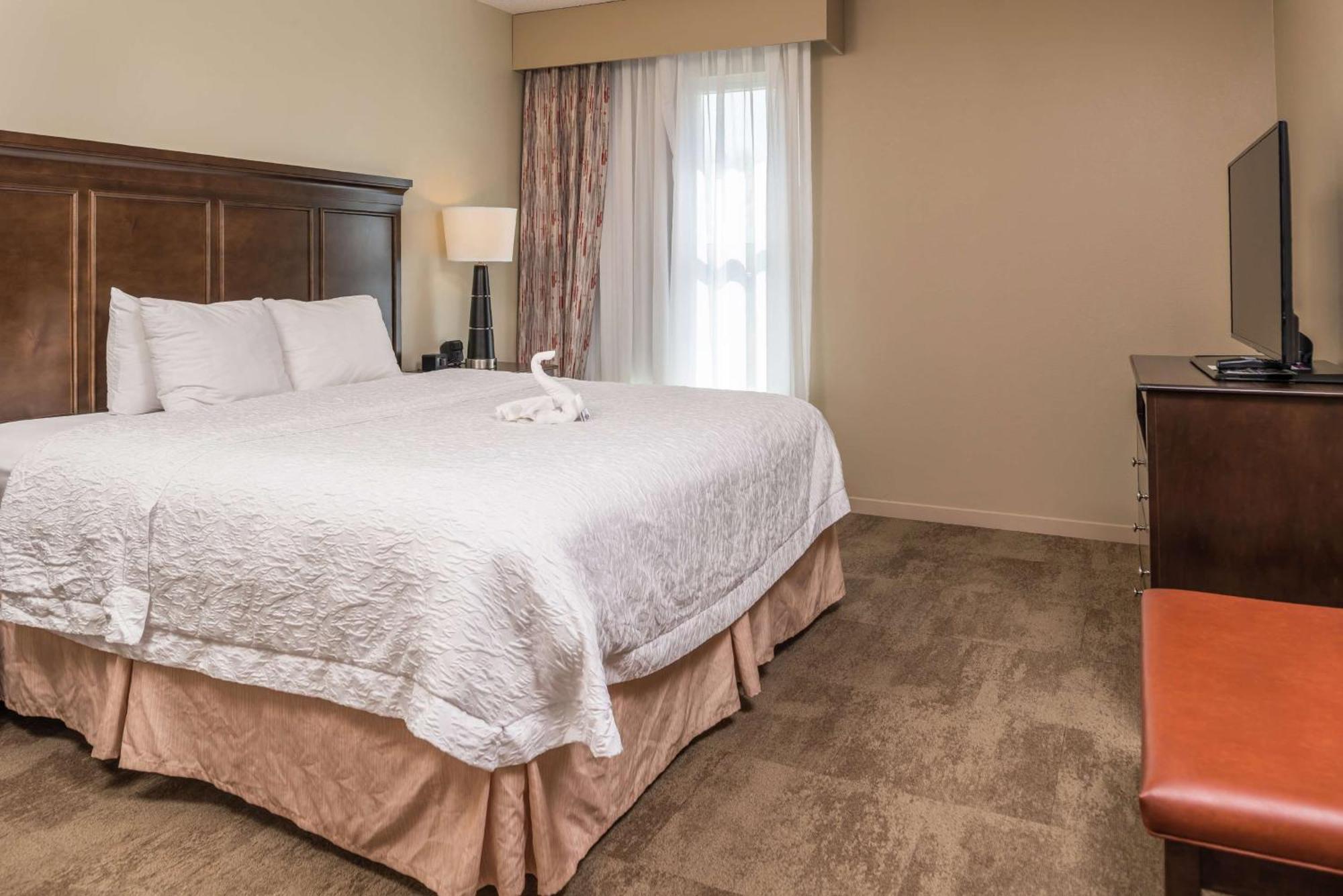 Hampton Inn & Suites Charlotte Arrowood Rd Exteriér fotografie